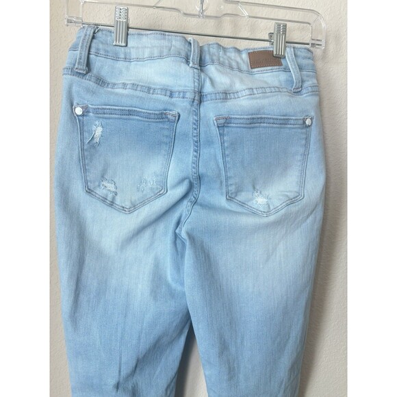 Judy Blue Los Angeles Size 3/26 Light Wash Boyfriend Fit Distressed Jeans - Picture 4 of 6